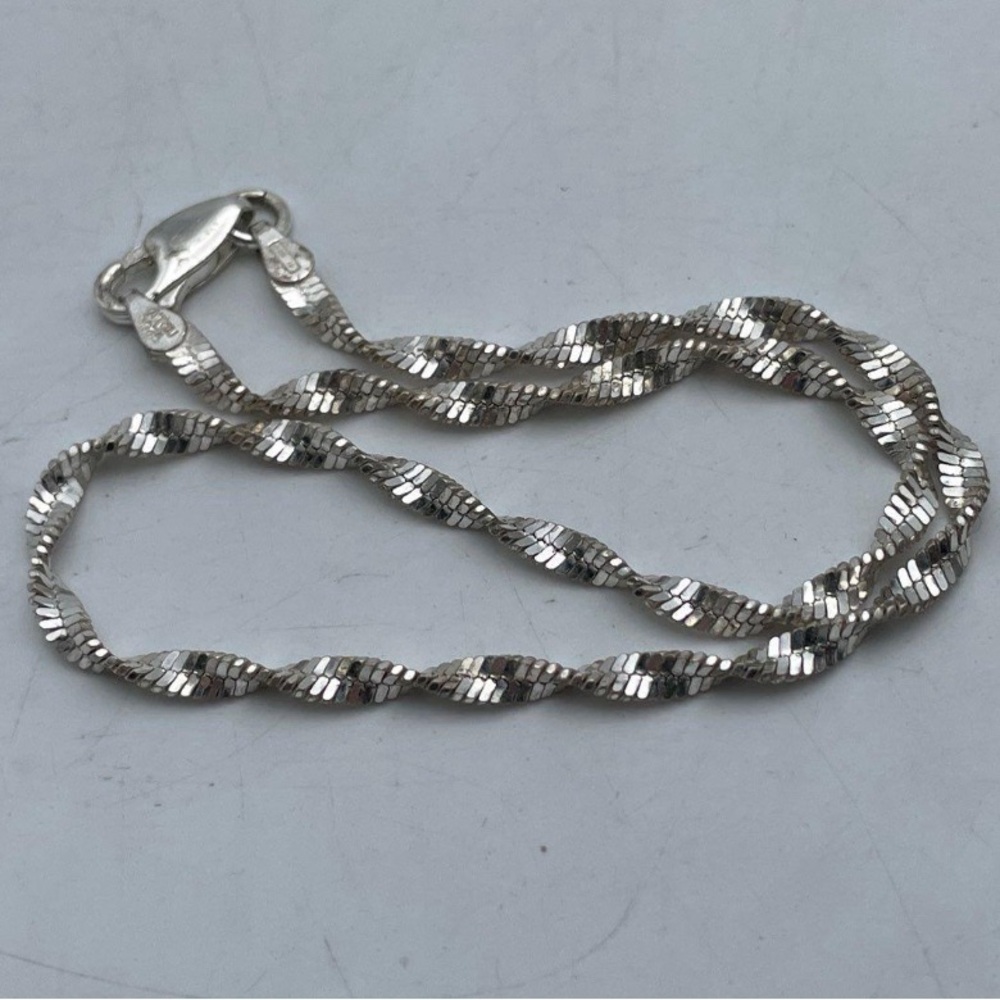 Elegant 925 Silver Twist Herringbone Anklet.